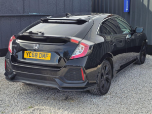2018 Honda Civic 1.6 I-Dtec Sr Euro 6 (s/s) 5dr in Black — image 6