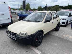 1994 Vauxhall Corsa 1.5 Td Ls 5dr in White — image 2