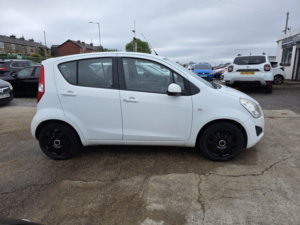 2012 Suzuki Splash 1.0 12v Sz2 in White — image 5