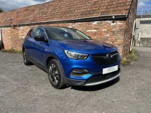 2018 Vauxhall Grandland X 1.5 Turbo D Blueinjection Sport Nav in Blue — image 2