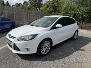 2012 Ford Focus 1.6 Tdci Zetec Hatchback 5dr Diesel Manual Euro 5 (s/s) (115 Ps) in White — image 3