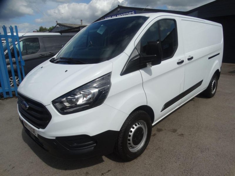 2022 Ford Transit Custom 2.0 340 Ecoblue Leader L2 H1 Euro 6 (s/s) 5dr in White — image 1
