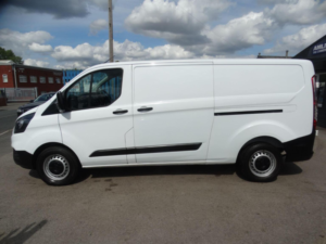2022 Ford Transit Custom 2.0 340 Ecoblue Leader L2 H1 Euro 6 (s/s) 5dr in White — image 5