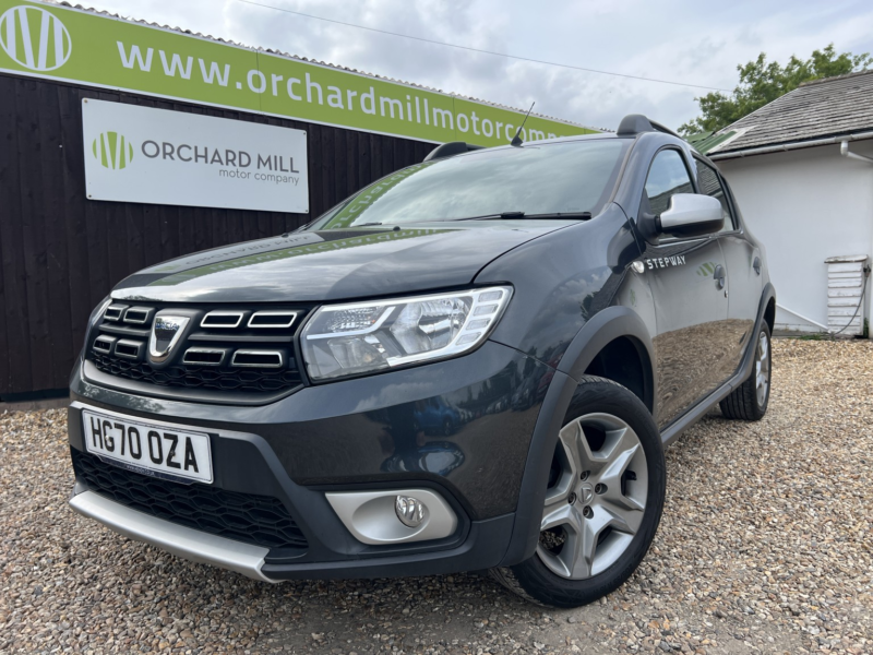 2021 Dacia Sandero Stepway 0.9 Stepway Comfort Tce 90 Re in Grey — image 1