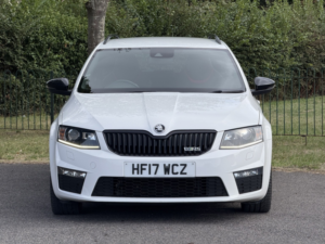 2017 Skoda Octavia 2.0 Tdi Vrs in White — image 2