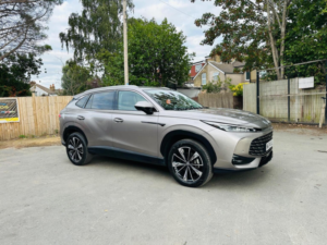 2024 MG MG Hs 1.5 T-Gdi Trophy Dct Euro 6 (s/s) 5dr in Silver — image 5