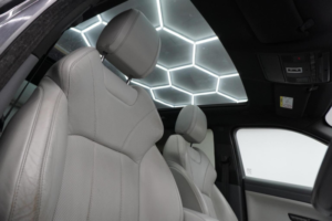 2017 Land Rover Range Rover Evoque 2.0 Td4 Hse Dynamic Lux Auto 4WD Euro 6 (s/s) 5dr in Black — image 3