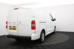 2020 Vauxhall Vivaro 1.5 Turbo D 2900 Sportive Panel Van 5dr Diesel Manual L2 H1 Euro 6 (s/s) (100 Ps) in White — image 5
