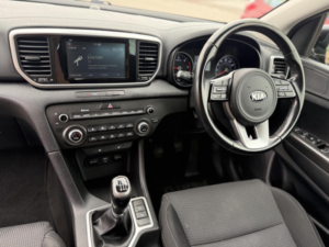 2018 Kia Sportage 1.6 Crdi 2 Euro 6 (s/s) 5dr in Black — image 4