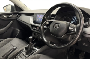 2021 Skoda Scala 1.0 Tsi Se in Grey — image 3