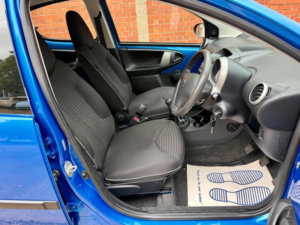 2013 Peugeot 107 1.0 12v Active Euro 5 5dr in Blue — image 3