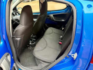 2013 Peugeot 107 1.0 12v Active Euro 5 5dr in Blue — image 5