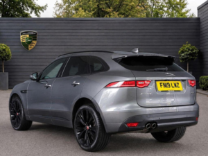 2019 Jaguar F-Pace 2.0 D180 R-Sport Auto AWD Euro 6 (s/s) 5dr in Grey — image 4