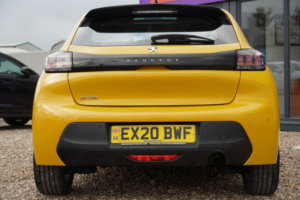 2020 Peugeot 208 1.2 Puretech Active Euro 6 (s/s) 5dr in Yellow — image 5
