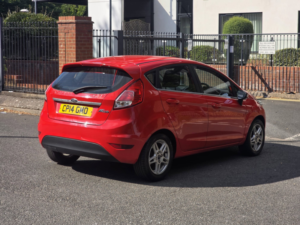 2014 Ford Fiesta 1.25 Zetec Hatchback 5dr Petrol Manual Euro 5 (82 Ps) in Red — image 6