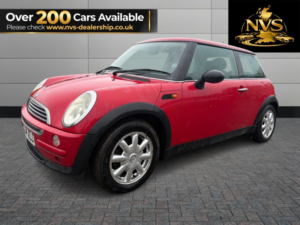 2004 MINI Hatch 1.6 One Hatch in Red — image 3