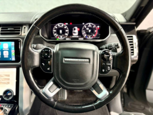 2018 Land Rover Range Rover 3.0 Td V6 Vogue Auto 4WD Euro 6 (s/s) 5dr in Grey — image 4