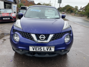2015 Nissan Juke 1.5 Dci 8v Acenta Premium ** £20 Road Tax * Sat Nav * Reverse Camera * Last Owner 7 Years* in Blue — image 3