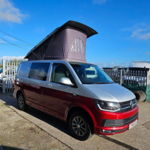 2016 Volkswagen Transporter VW Transporter T6 Highline DSG 150bhp Full Conversion in Multicolour — image 3