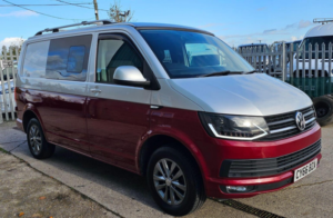 2016 Volkswagen Transporter VW Transporter T6 Highline DSG 150bhp Full Conversion in Multicolour — image 4