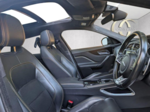 2019 Jaguar F-Pace 3.0 D300 V6 300 Sport Auto AWD Euro 6 (s/s) 5dr in Black — image 3