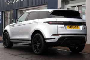 2019 Land Rover Range Rover Evoque 2.0 P300 R-Dynamic Hse Auto 4WD Euro 6 (s/s) 5dr in Silver — image 2