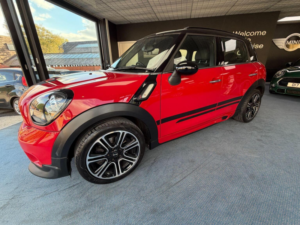 2016 MINI Countryman 1.6 Cooper S Euro 5 (s/s) 5dr in Red — image 5