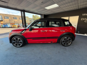 2016 MINI Countryman 1.6 Cooper S Euro 5 (s/s) 5dr in Red — image 6
