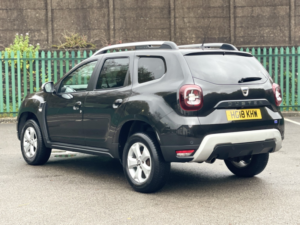 2018 Dacia Duster 1.6 Comfort Sce 115 4x2 My18 in Black — image 2