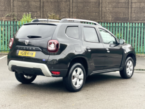 2018 Dacia Duster 1.6 Comfort Sce 115 4x2 My18 in Black — image 4