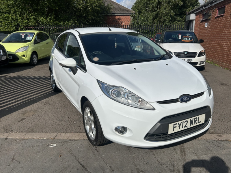 2012 Ford Fiesta 1.4 Zetec in White — image 1
