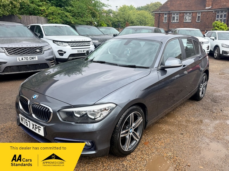 2017 BMW 1 Series 118d Sport in Grey — image 1