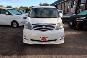 2007 Toyota Alphard 2.4 As Prime Selection 8 Seats in White — image 2