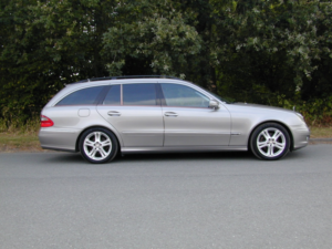 2007 Mercedes-Benz E Class Ref 8783 - Sale Agreed Awaiting Uk Registration - Mercedes Benz W211 E Class E320 Cdi Ex Japan in Bronze — image 2