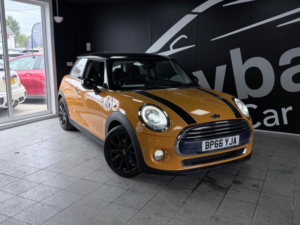 2016 MINI Hatch