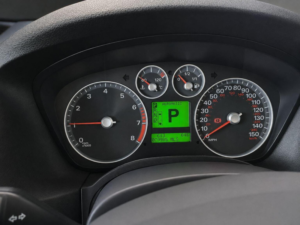 2005 Ford Focus 1.6 Ghia 5dr in Blue — image 4