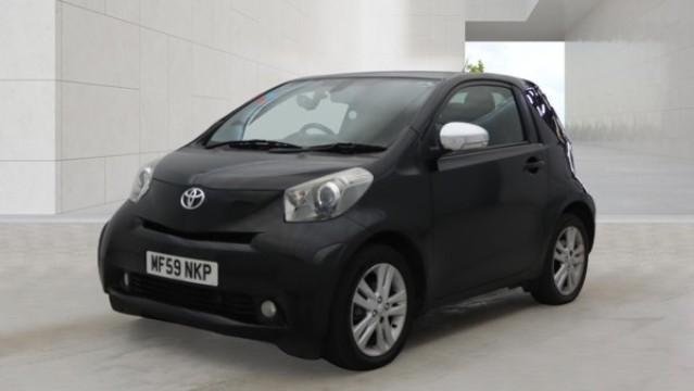 2010 Toyota Iq 1.3 Dual Vvt-I 3 Black Automatic 3dr 1 Keeper+low Tax+rare Automatic in Black — image 1