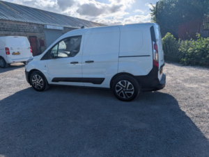 2020 Ford Transit Connect 1.5 220 Ecoblue Leader L1 Euro 6 (s/s) 5dr in White — image 2