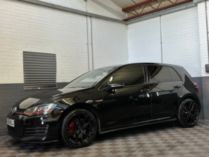 2015 Volkswagen Golf 2.0 Tsi Bluemotion Tech Gti Hatchback 5dr Petrol DSG Euro 6 (s/s) (220 Ps) in Black — image 3