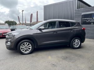 2016 Hyundai Tucson 1.7 Tucson Se 1.7 D 116ps Bd +fss in Grey — image 6