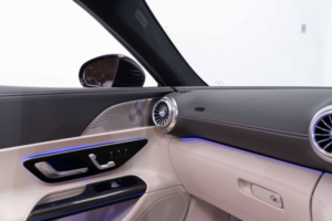 2023 Mercedes-Benz Sl 4.0 Sl63 V8 Biturbo Amg (premium Plus) Spds Mct 4matic+ Euro 6 (s/s) 2dr in Blue — image 3