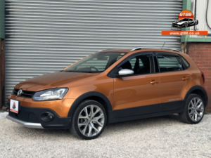 2015 Volkswagen Polo Cross 1.2 Hatchback DSG Petrol Automatic in Orange — image 3