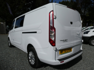 2022 Ford Transit Custom 2.0 300 Ecoblue Limited Crew Van Double Cab 5dr Diesel Manual L2 H1 Euro 6 (s/s) (130 Ps) in White — image 5