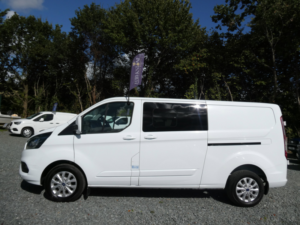 2022 Ford Transit Custom 2.0 300 Ecoblue Limited Crew Van Double Cab 5dr Diesel Manual L2 H1 Euro 6 (s/s) (130 Ps) in White — image 6