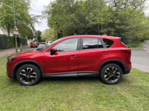 2016 Mazda Cx-5 2.2 Skyactiv-D Sport Nav in Red — image 5