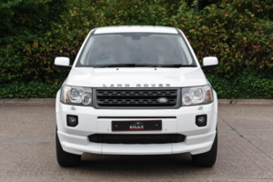 2011 Land Rover Freelander 2 2.2 Sd4 Sport Le Commandshift 4WD Euro 5 5dr in White — image 2