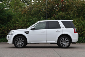 2011 Land Rover Freelander 2 2.2 Sd4 Sport Le Commandshift 4WD Euro 5 5dr in White — image 6