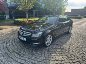 2011 Mercedes-Benz C Class 2.1 C220 Cdi Blueefficiency Sport G-Tronic+ Euro 5 (s/s) 4dr in Black — image 4