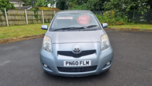 2010 Toyota Yaris 1.3 Dual Vvt-I Tr in Silver — image 4