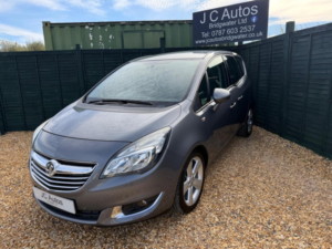 2014 Vauxhall Meriva 1.4i Tech Line Euro 6 5dr in Grey — image 3